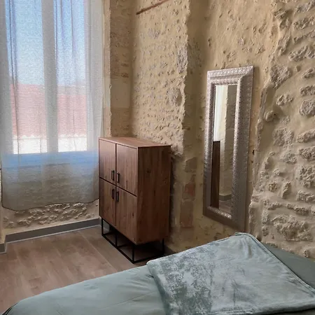 Apartment Super Lesparre-Medoc